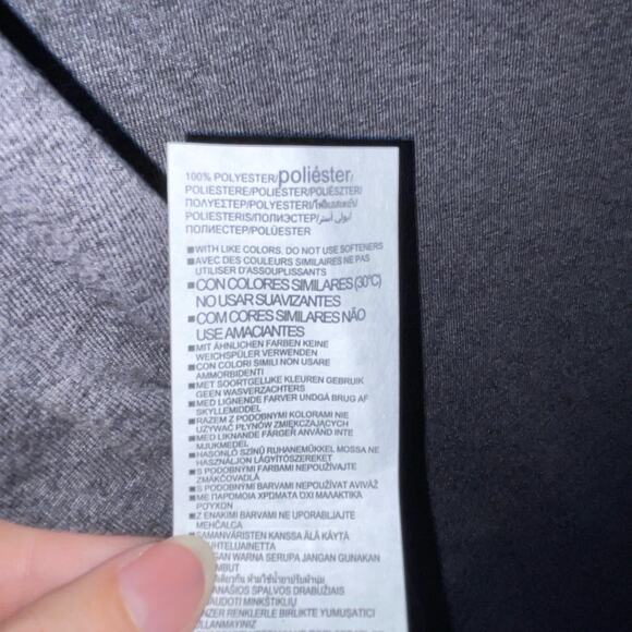 Under Armour Men's Tech 2.0 Short Sleeve T-Shirt in Gray medium - Picture 2 of 4